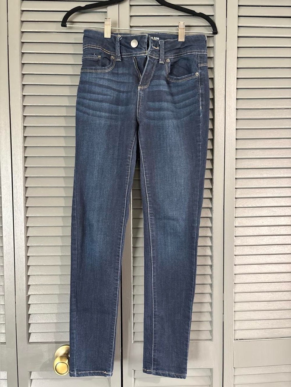 Dark Wash Mid Rise Skinny Jeans